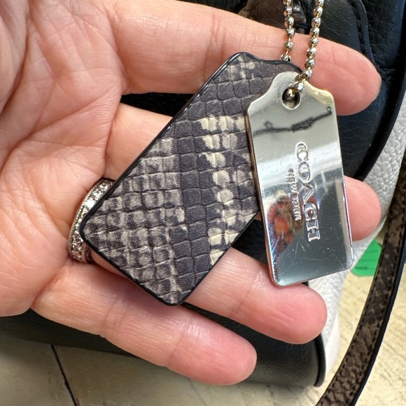 ✨ Coach Pebbled Leather Colorblock Satchel with Snakeskin Trim - Picture 11 of 11